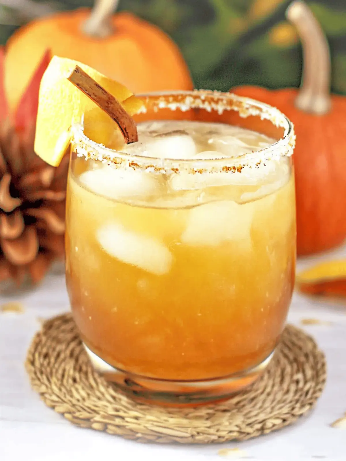 Thanksgiving Margarita: Your New Fall Favorite Cocktail 2 Thanksgiving Margarita