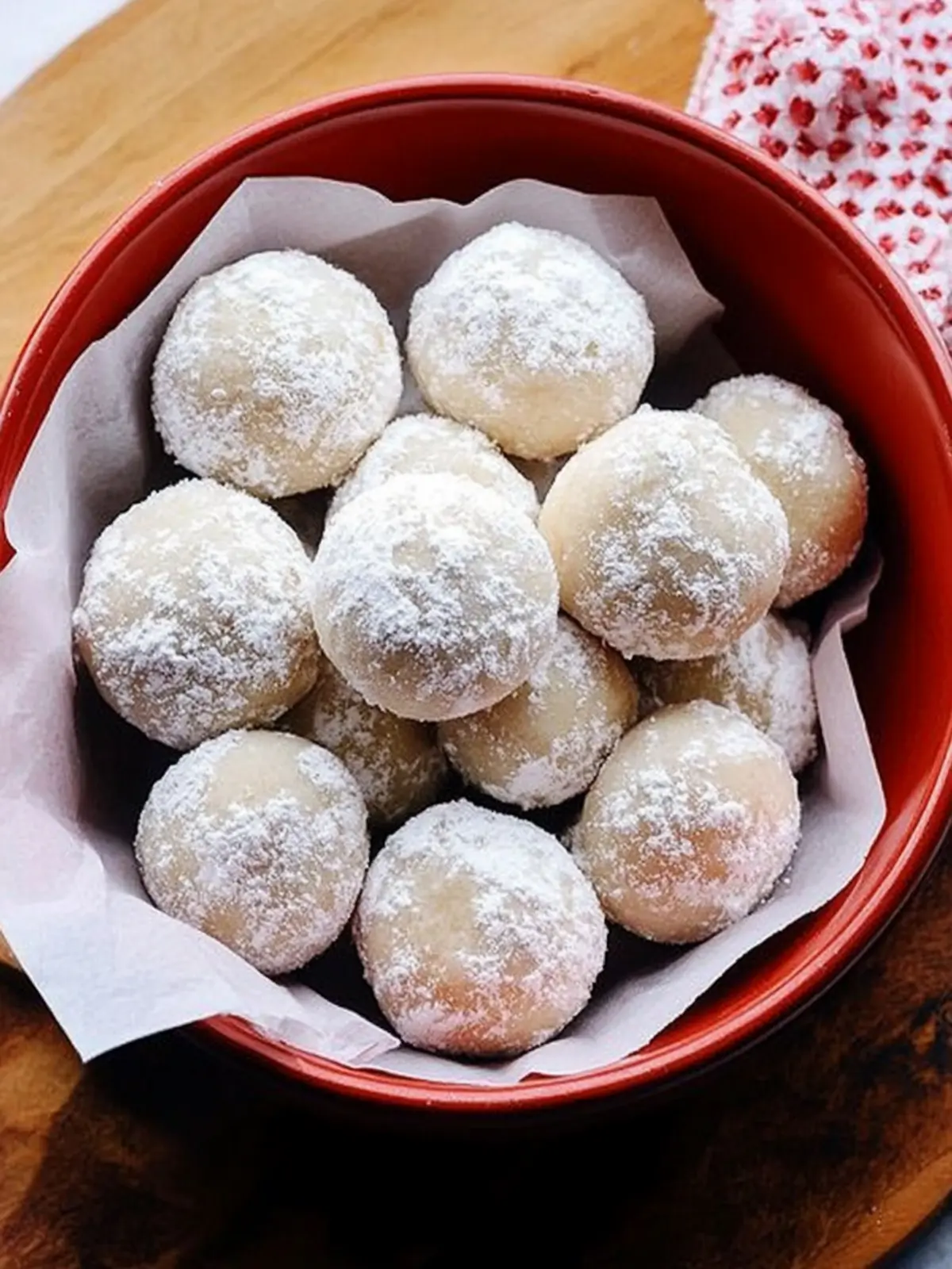 Melt-in-Your-Mouth Snowball Cookies You’ll Adore 4 Snowball Cookies