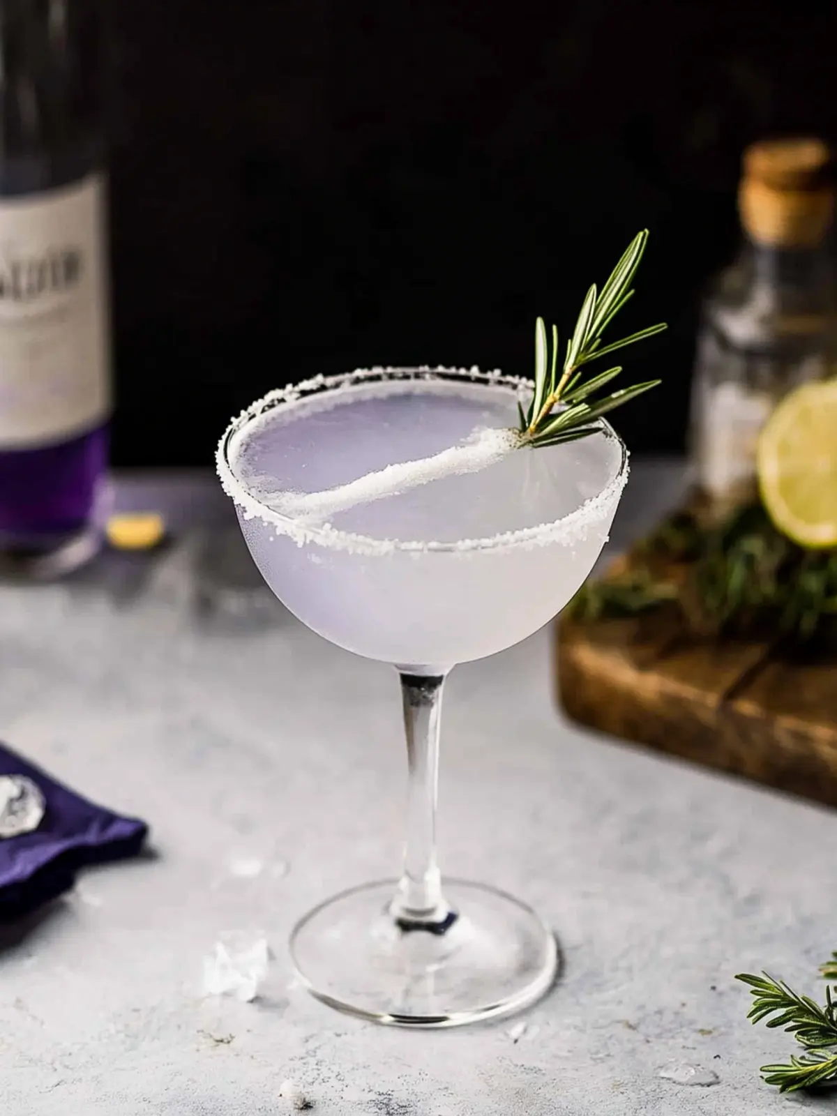 Cozy Up with a Snowy Day Winter Gin Cocktail Delight 4 Winter Gin Cocktail