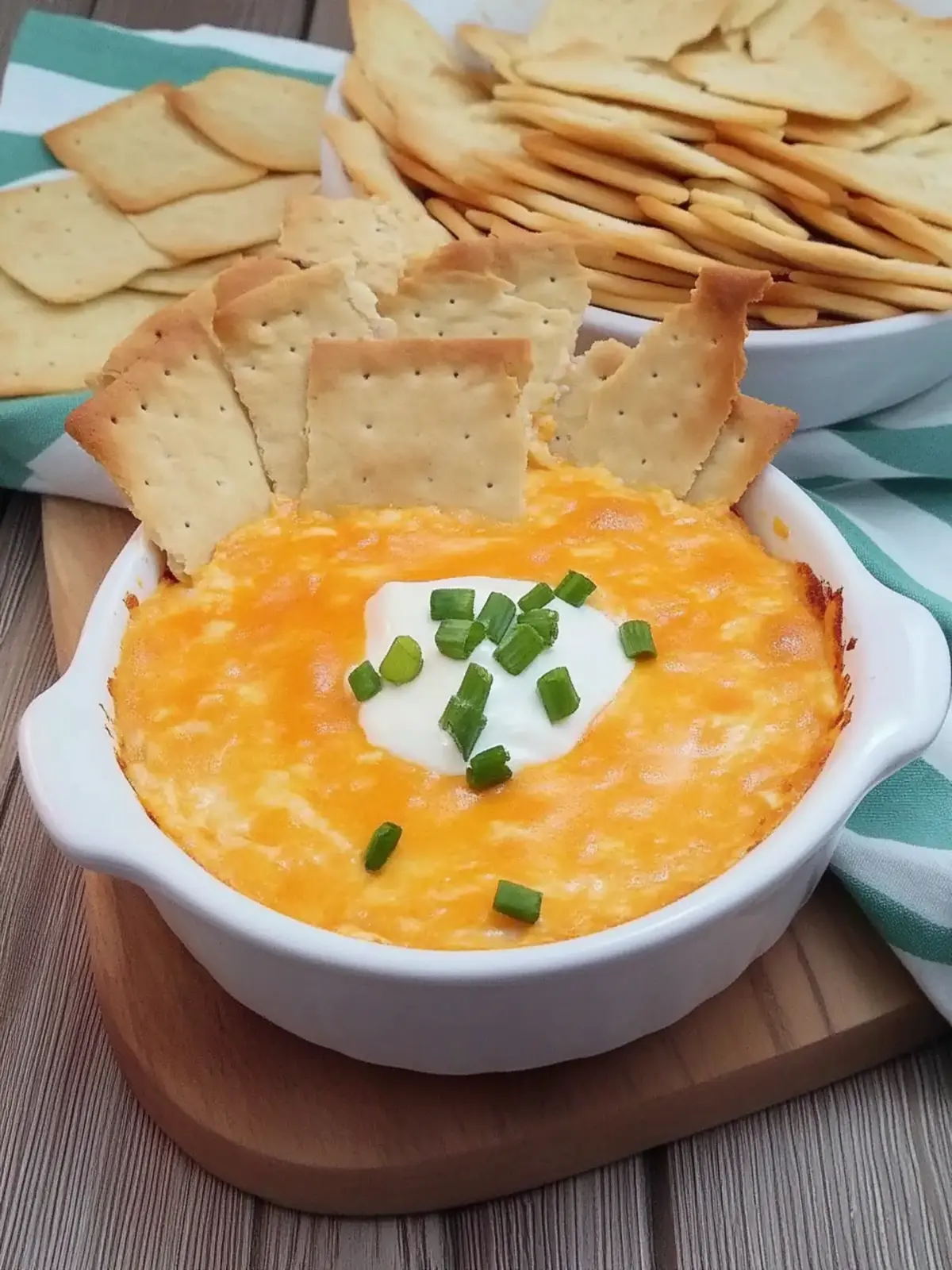 Buffalo Chicken Dip with Sour Cream