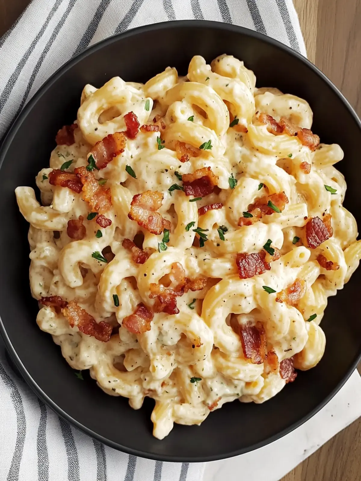 Creamy Bacon Cheddar Ranch Pasta That'll Wow Your Guests 2 Creamy Bacon Cheddar Ranch Pasta
