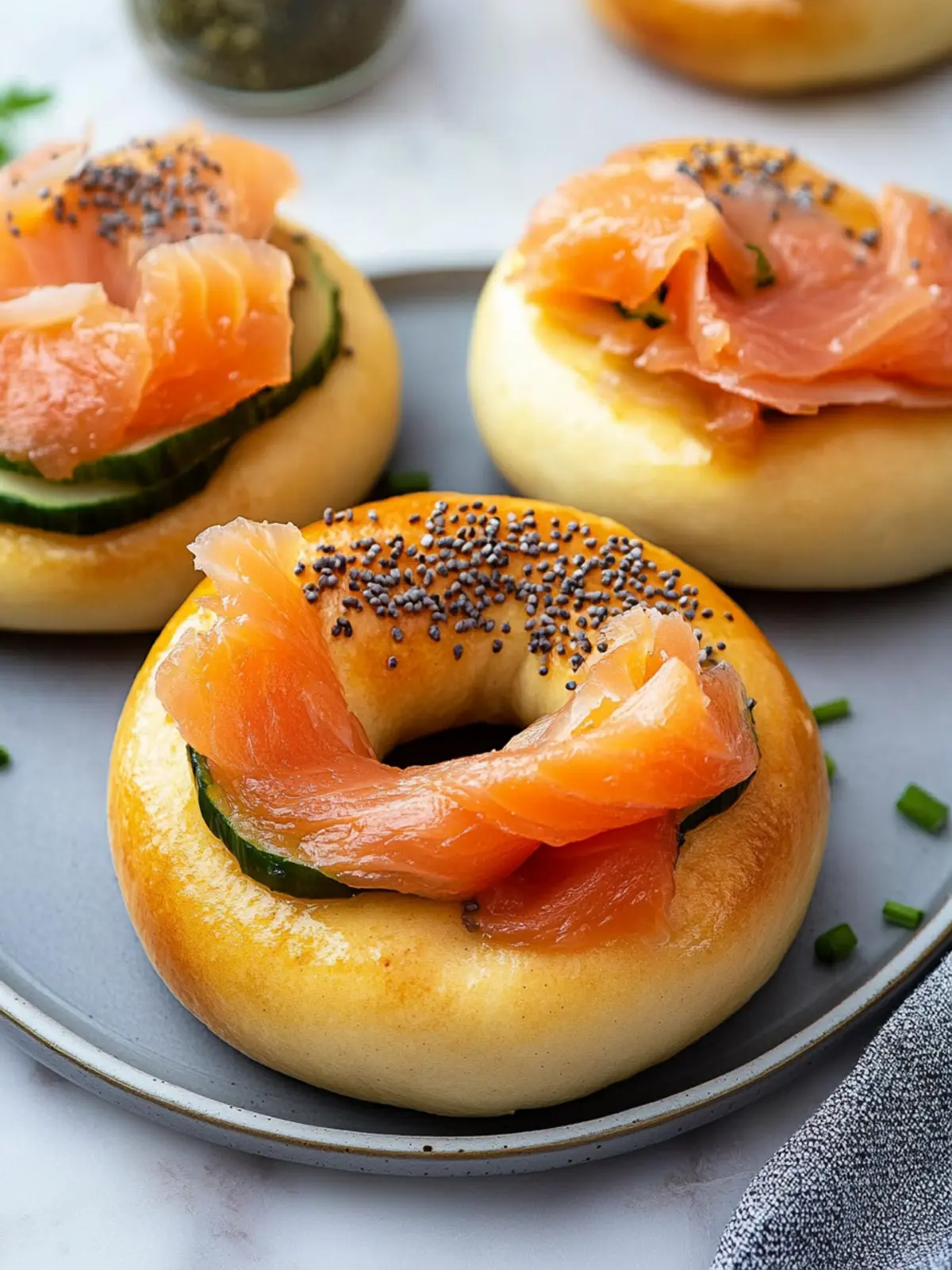 Smoked Salmon Bagels: A Quick Gourmet Breakfast Delight 5 Smoked Salmon Bagels