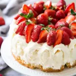 Fluffy Angel Food Cake with Strawberries for Ultimate Delight 7 Angel Food Cake with Strawberries