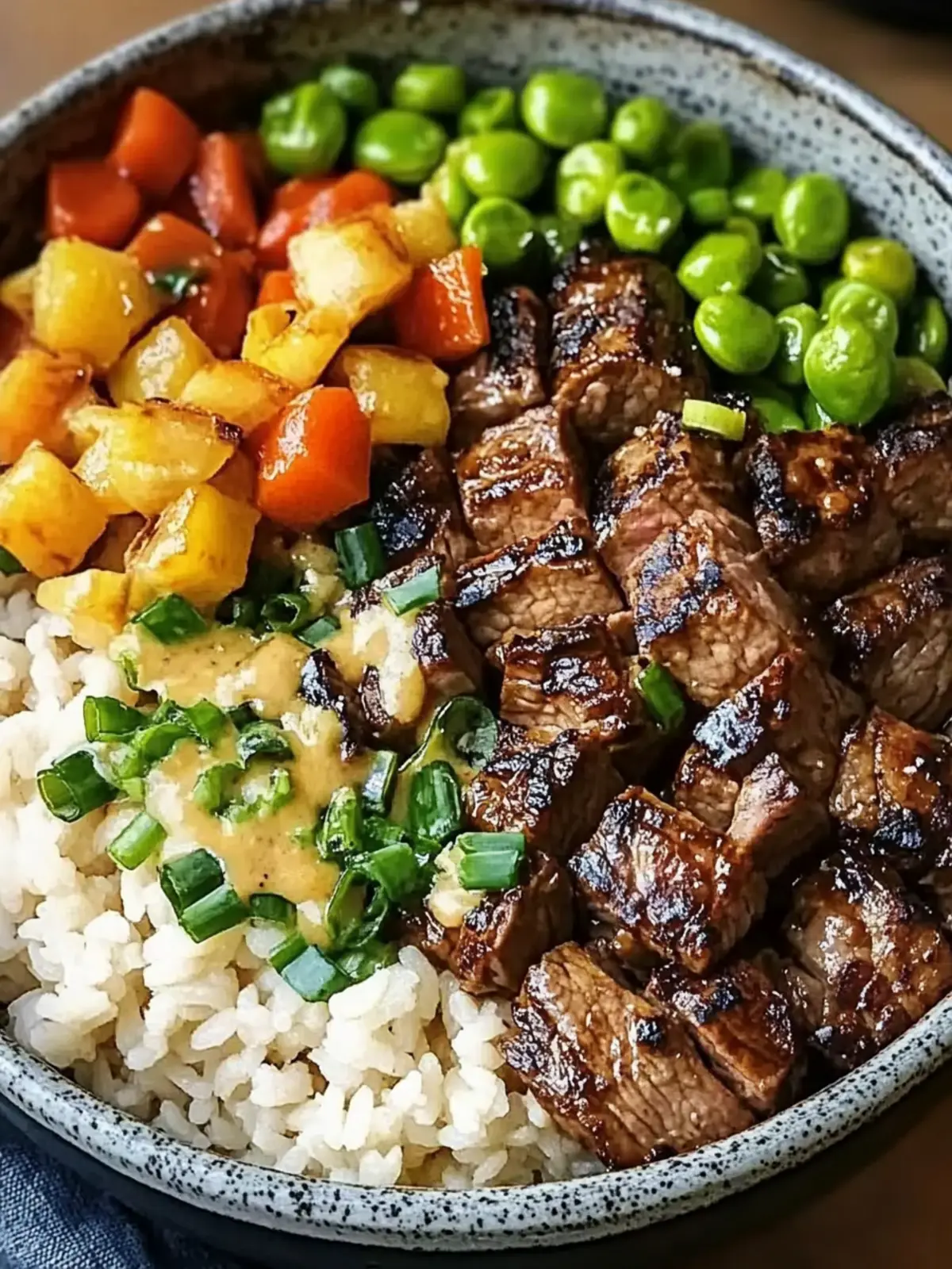 Customizable Hibachi Steak Bowls for a Flavorful Family Night 4 Hibachi steak bowls