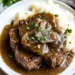 Cozy Crock Pot Cube Steak with Gravy for Ultimate Comfort 7 Crock Pot Cube Steak with Gravy